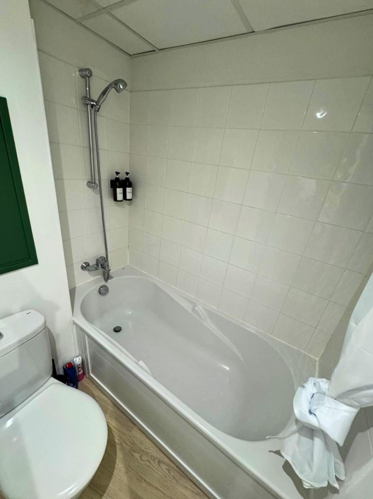 Oasis - Wifi, Clim, Vue, Equipe Lourdes Exterior foto